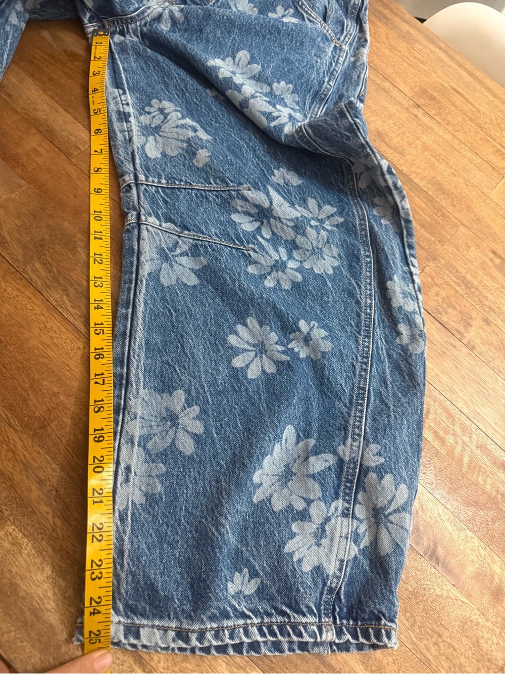We The Free Good Luck Daisy Printed Denim Barrel Leg Jeans 30 - Picture 10 of 10